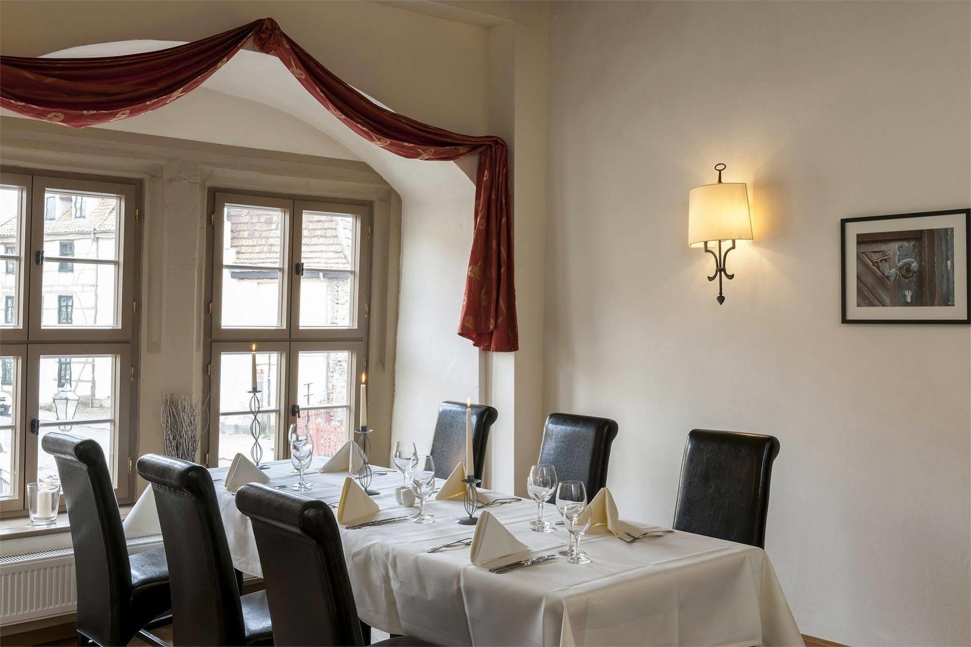 Wyndham Garden Quedlinburg Stadtschloss Exterior photo